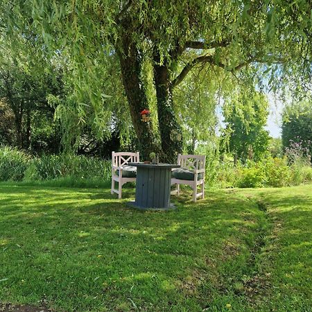 Wootton Bridge  Goshens Farm B&B المظهر الخارجي الصورة
